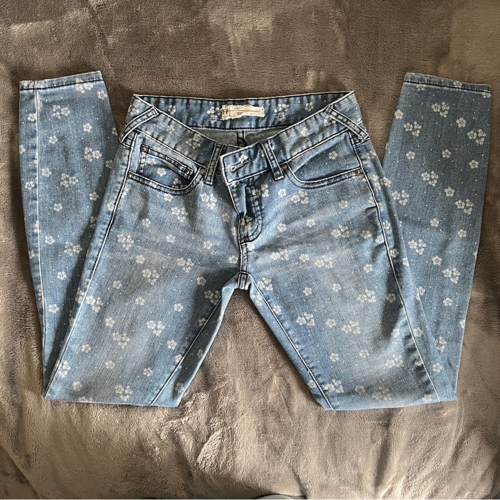 🌼Free People Flower Print Jeans🌼
